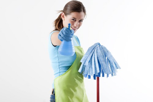 Local deep clean for flats near Clapham Junction
