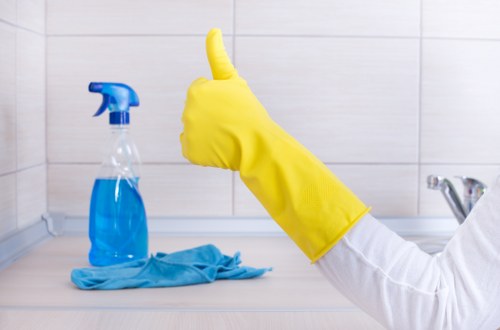 Curtain cleaning service for SW11 homes with tailored fabric care
